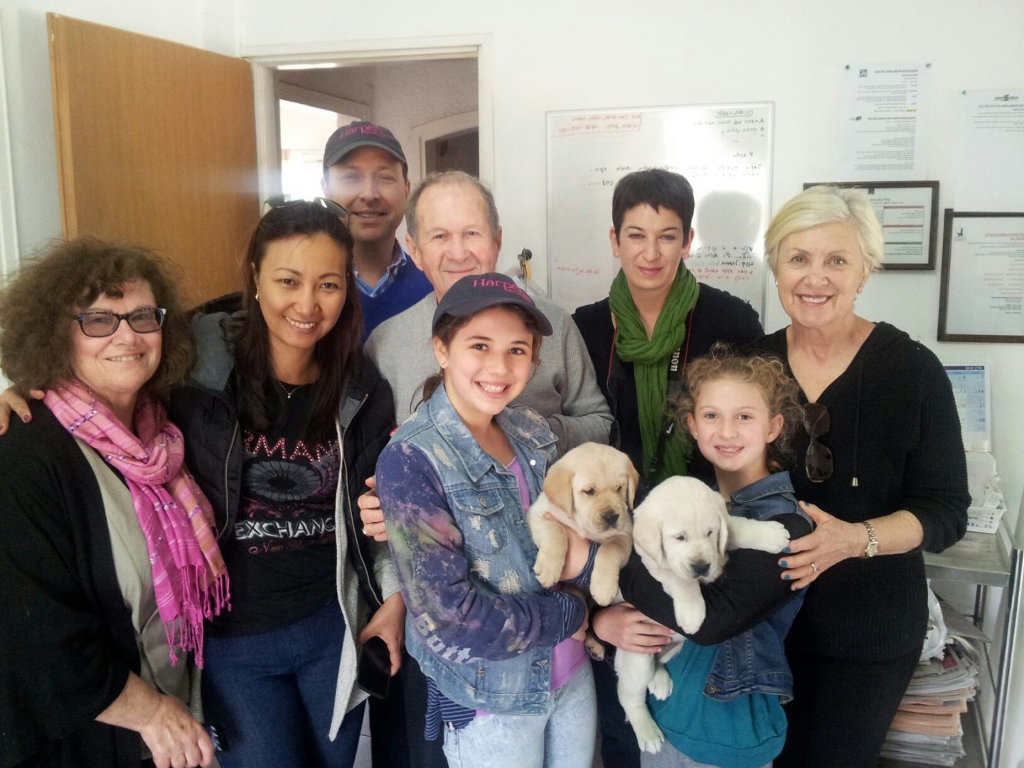 Group shot with Israel Guide Dogs at a Class Tzedakah campaign.